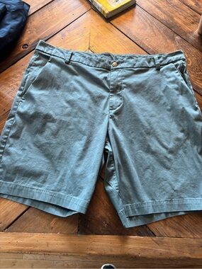 lululemon athletica Men's ABC shorts